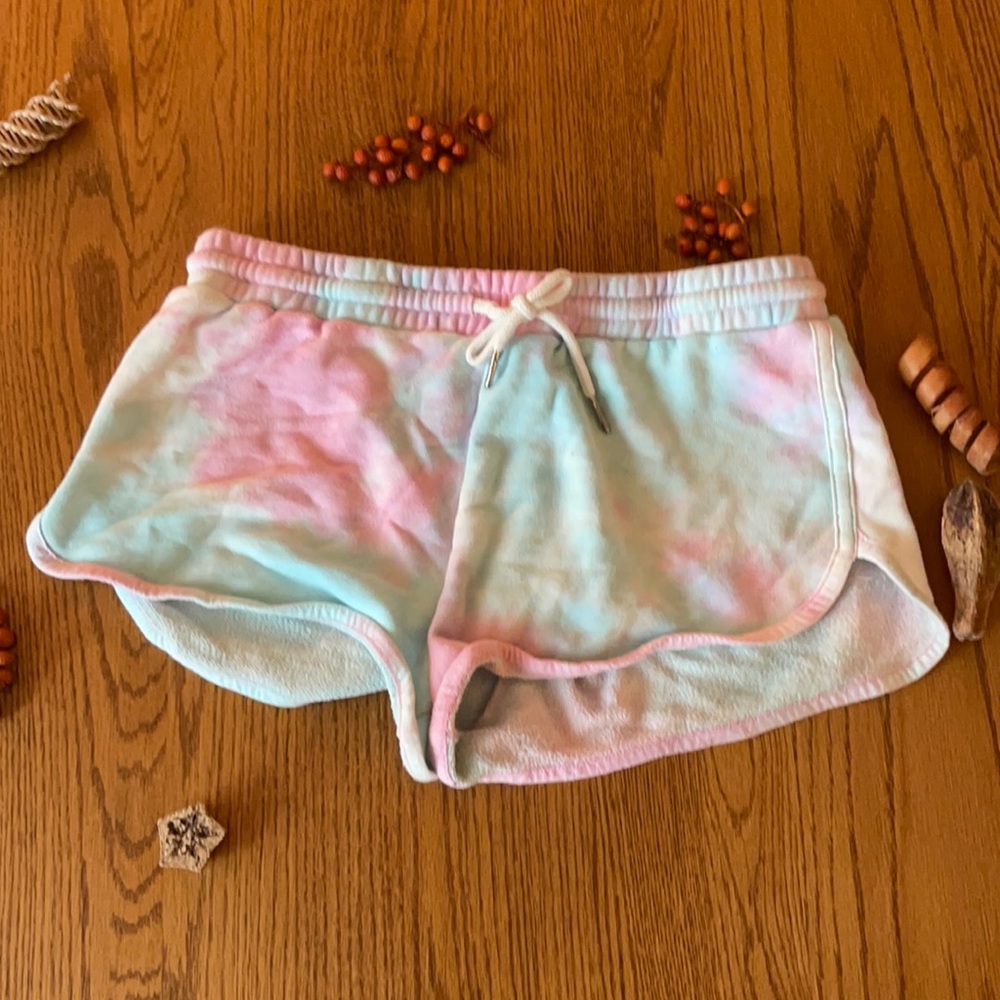 Forever 21 tie dye shorts